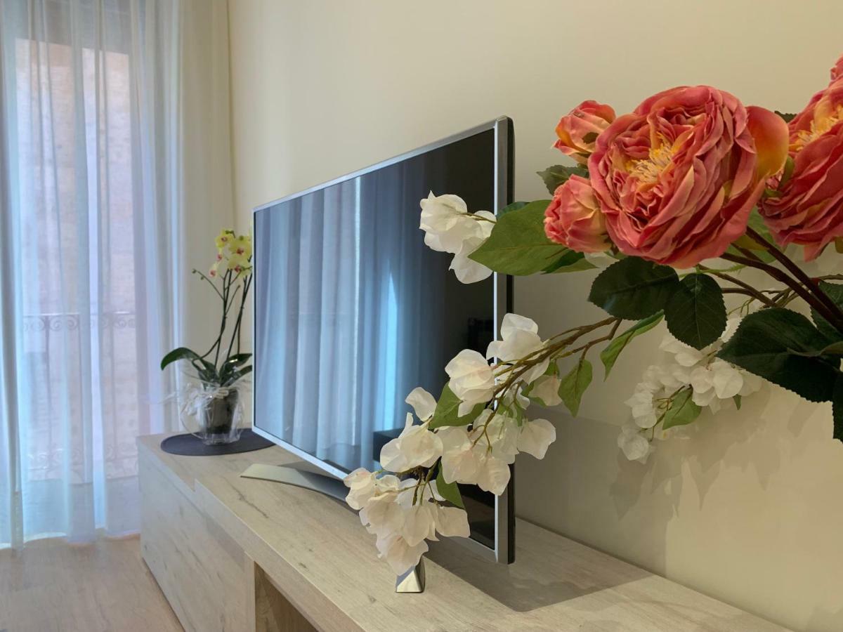 לאון Apartamentos M.Bell מראה חיצוני תמונה