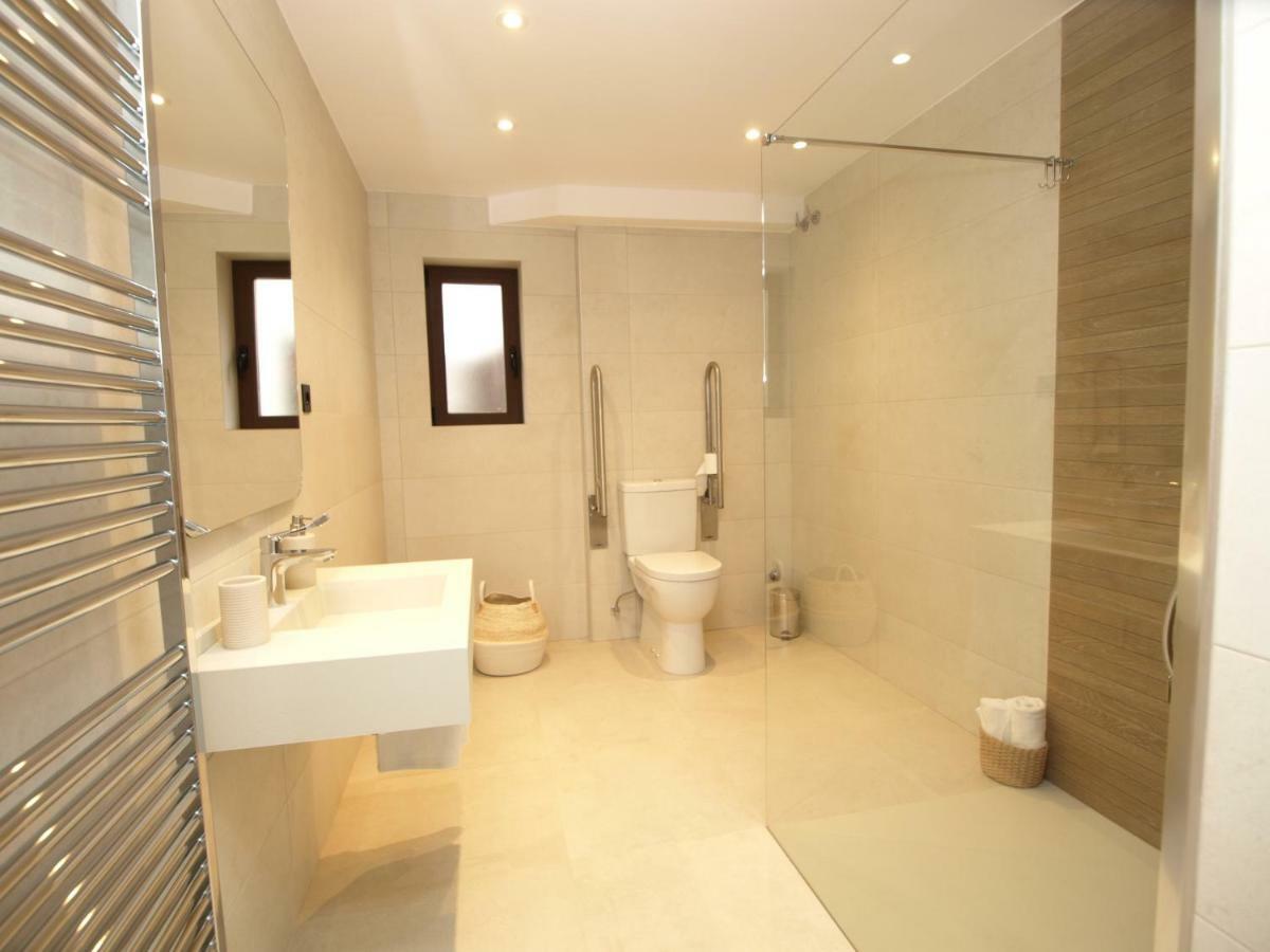 לאון Apartamentos M.Bell מראה חיצוני תמונה