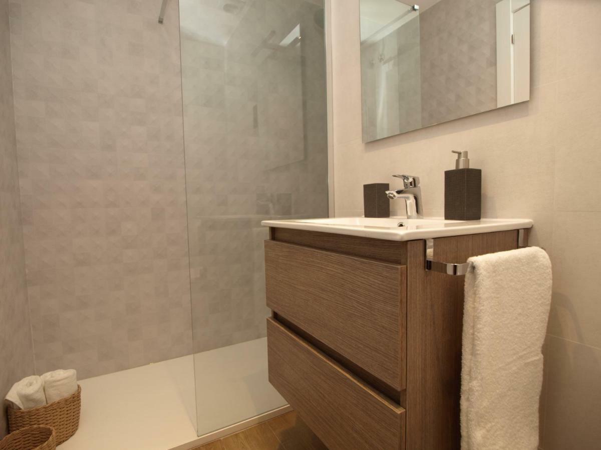 לאון Apartamentos M.Bell מראה חיצוני תמונה