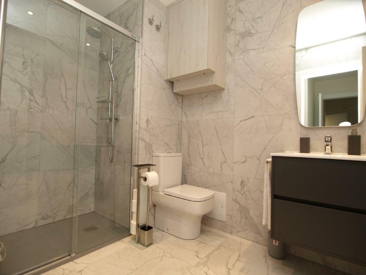 לאון Apartamentos M.Bell מראה חיצוני תמונה